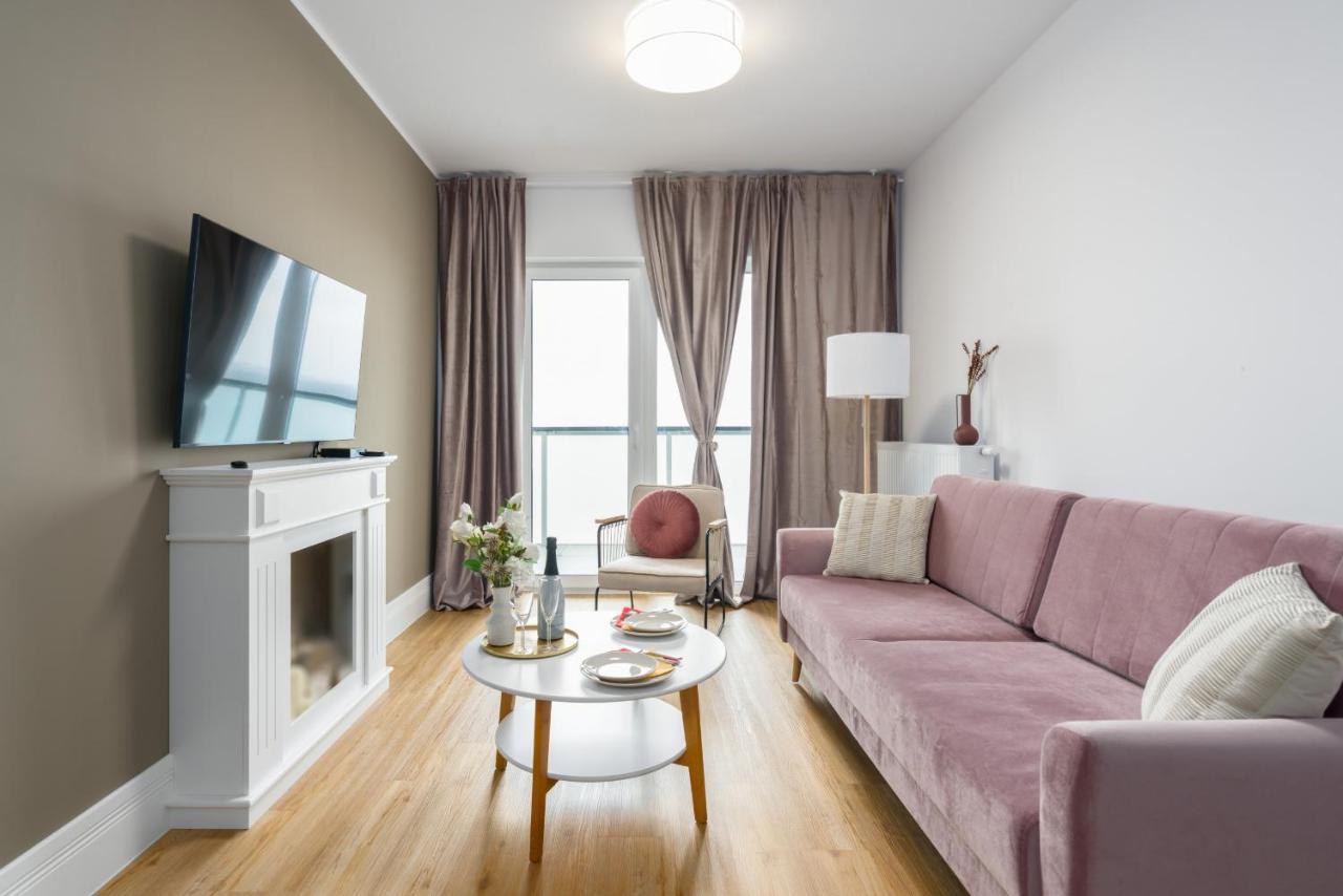 Modern Rataje By Renters Apartament *